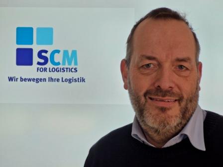 Henrik Schneider leitete das Digitalisierungsprojekt. (Fotos: Zschimmer & Schwarz / privat)