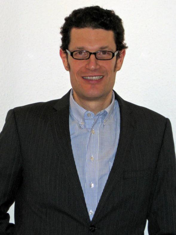 Prof. Dr. Victor Meier (r.), beratender Gesellschafter bei Cargoclix, und Stefanie Kraus (l.), CEO und Mitgründerin von Loady, wollen die strategische Partnerschaft ihrer Unternehmen dazu nutzen, Logistikdaten und operative Prozesse entlang der Lieferkette optimal zu verknüpfen. Fotos: Cargoclix/Loady